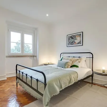 Appartement Modern 2 Bedroom In Charming Neighbourhood